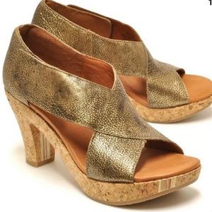 GENTLE SOULS SUN DAE CORK SANDALS size 6M